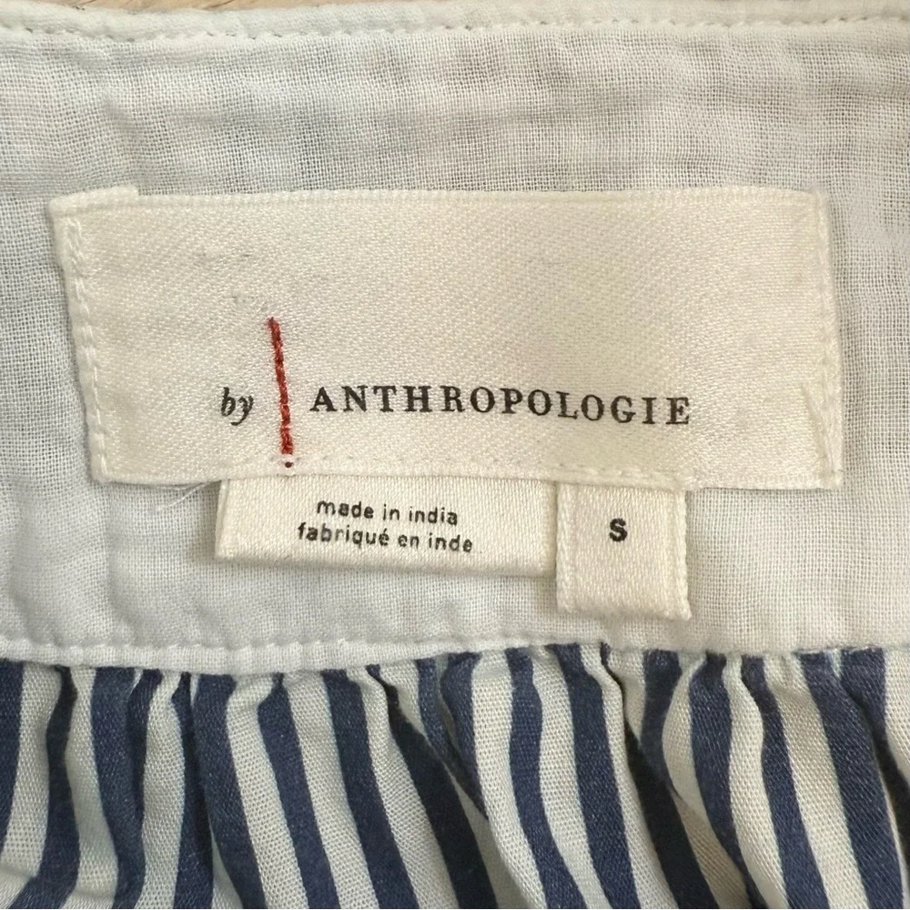 Anthropologie Beaded Puff-Sleeved Blouse Size Small‎